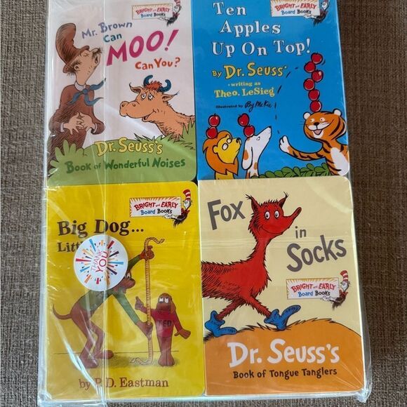 Dr Seuss New Board Books Set of 8 Miniature Cardboard Books - Picture 2 of 5